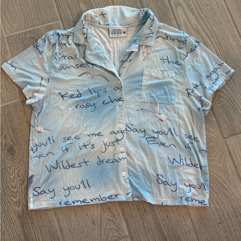 TAYLOR SWIFT 1989 TAYLOR'S VERSION Wildest Dreams PJ Top Size XS GUC